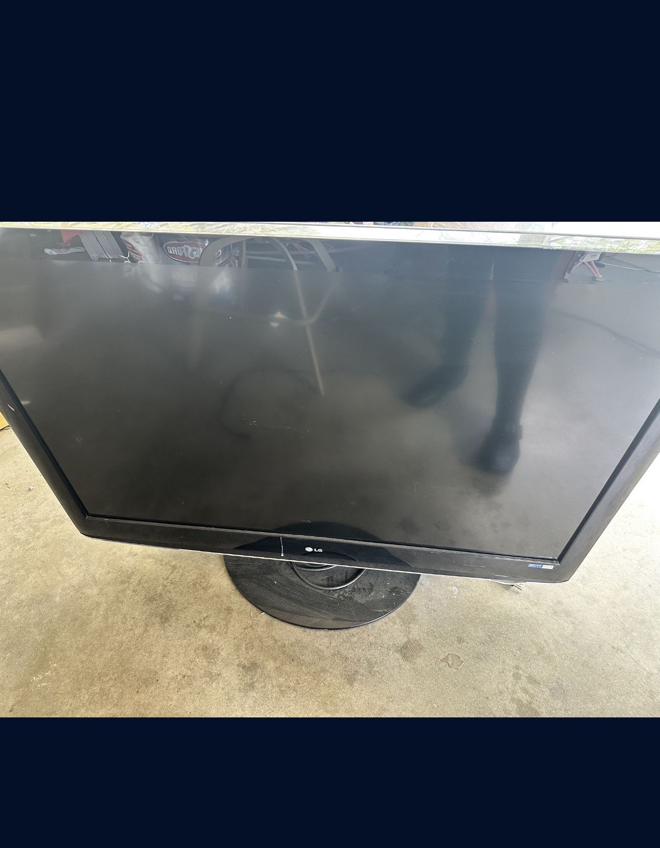 LG 47 Inch Television