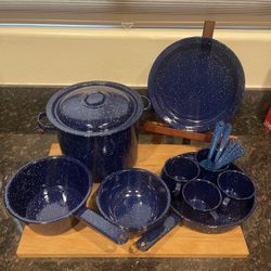 4-Person Enamelware Serveware