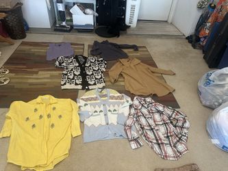 women clothes i have 4 big boxes all sizes price 10 each take 3 pieces for 25 i have skirts jackets tops pants jeans jacket 