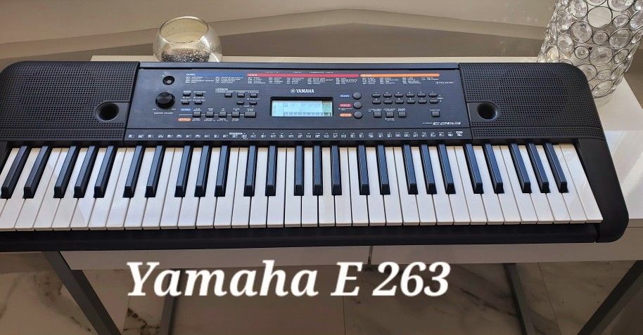 Yamaha Keyboard Top Brand- Palm Springs 