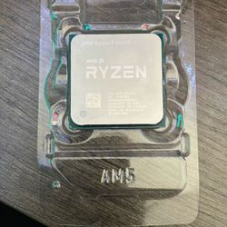 CPU