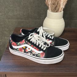 Vans “Off The Wall” Floral Print M6.5 /W 8