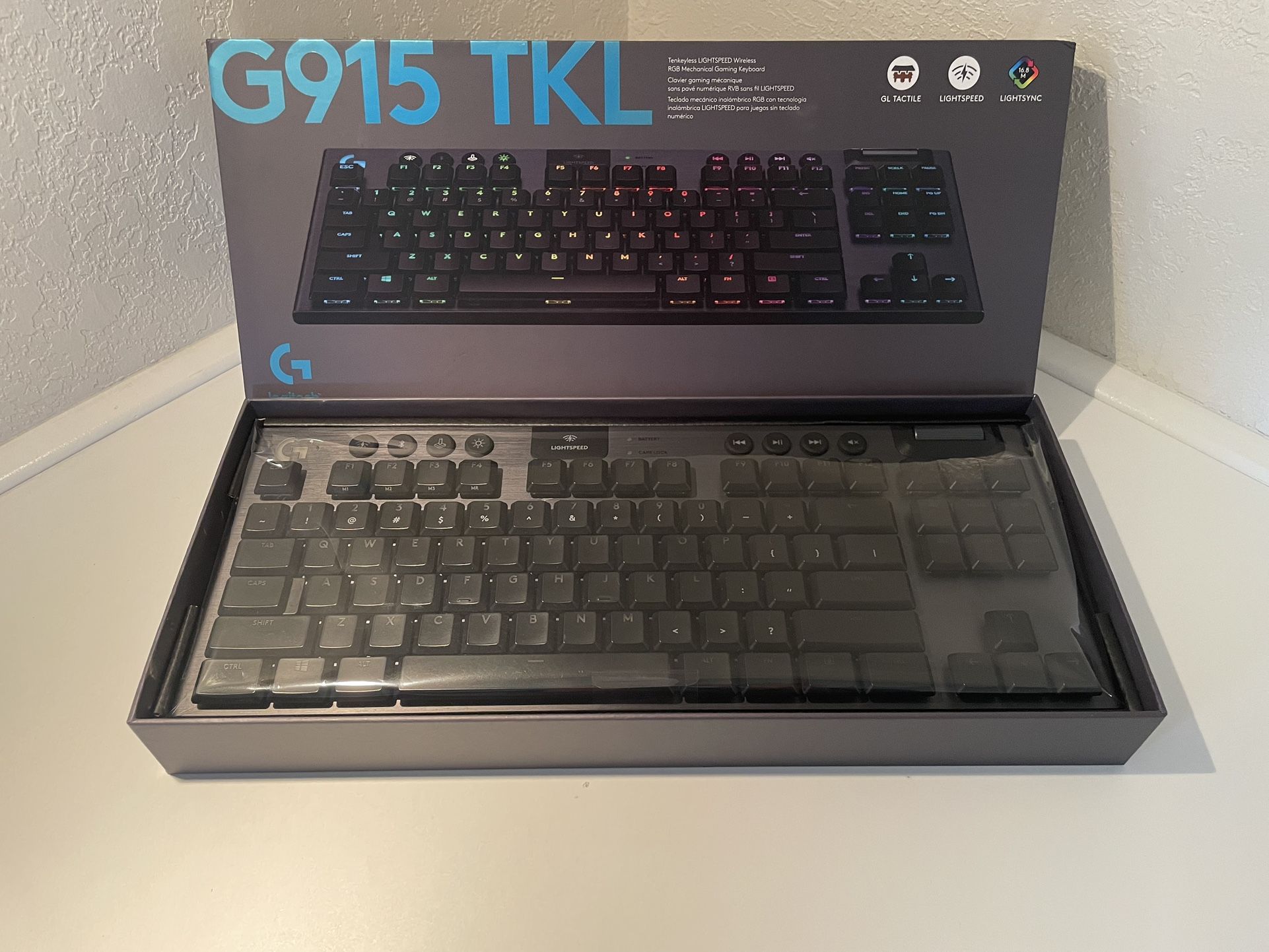 Logitech G915 TKL Keyboard, Tactile Switches, Black