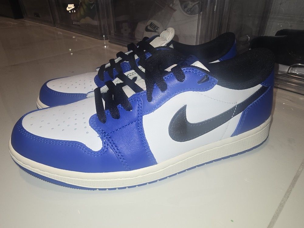 Size 10 Jordan 1 Low