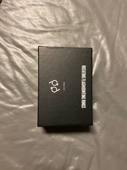 Rotating flag mounting rings