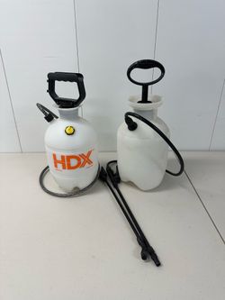 Set of 2 Multi-Purpose 1 Gallon Lawn & Garden Pump Sprayers