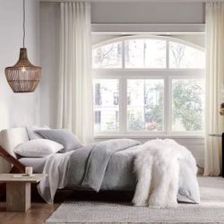 CB2 Bed+Casper Mattress