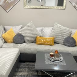 Sectional 2 tone Couch