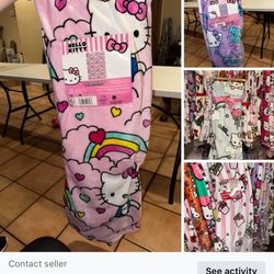 Hello Kitty Blanket Bundle 