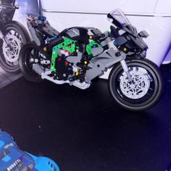 Kawasaki Ninja H2R Lego