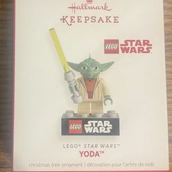 2013 Hallmark Ornament  - Yoda Lego Star Wars - New in Box