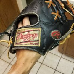 Baseball Gloves