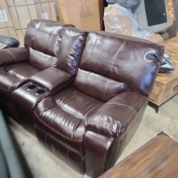 Rocking Reclining Love Seat. 1 Only