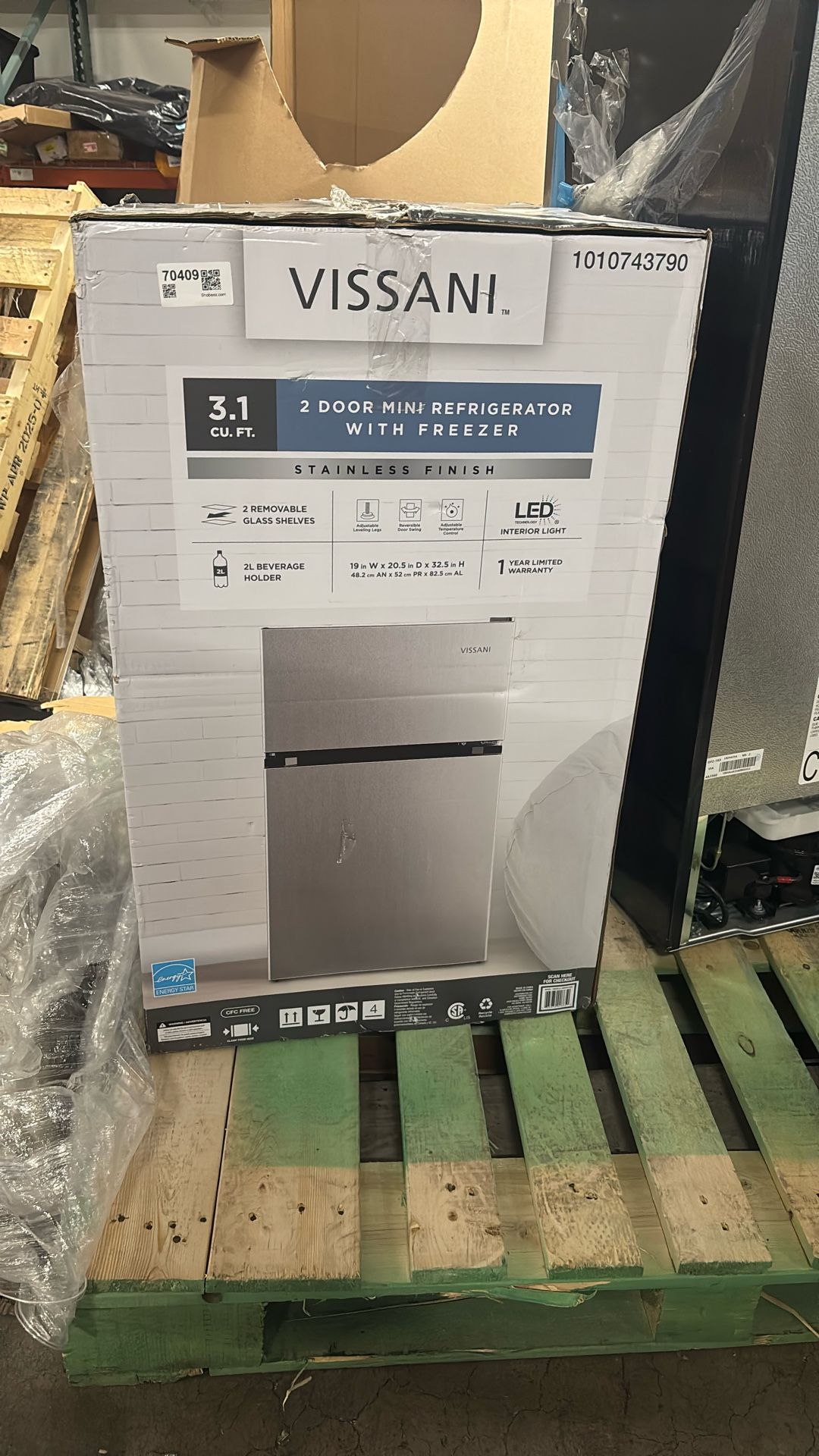 New Mini Fridge With Freezer 3.1 Cubic Feet