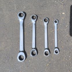 Metric Ratcheting closed end wrenches