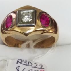 14k Yellow Gold Diamond 0.4ctw And Ruby Ring Size 9