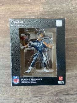 Russell Wilson // Toy