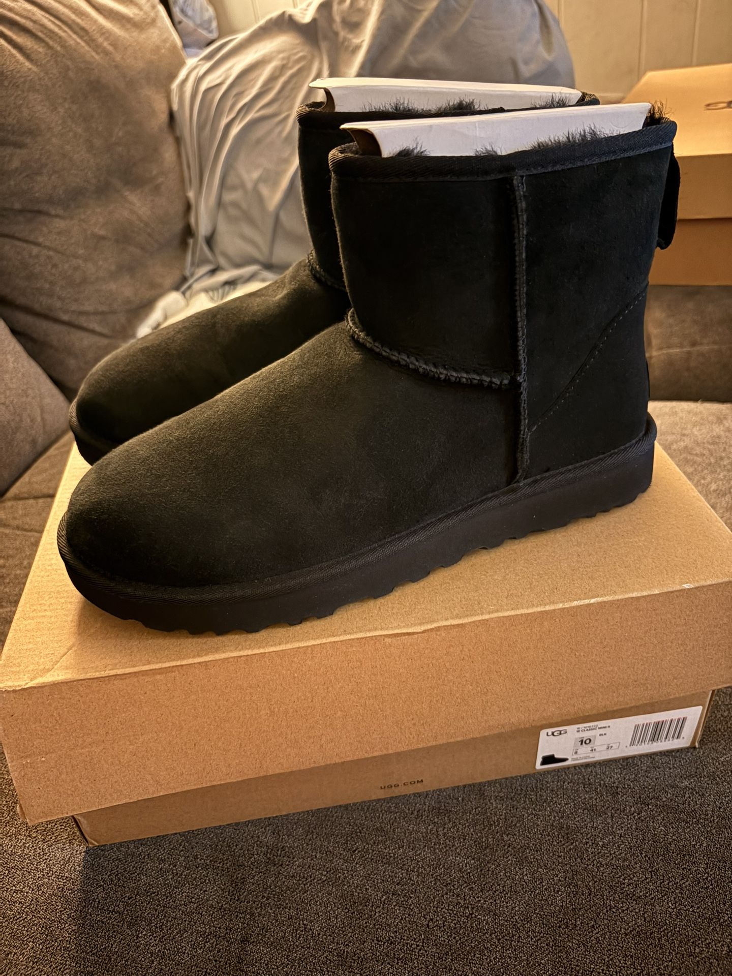 Women Ugg Size10