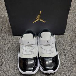 Nike Air Jordan 11 CMFT Low White Leather CZ0906 102 Toddler Sneakers Size 9c