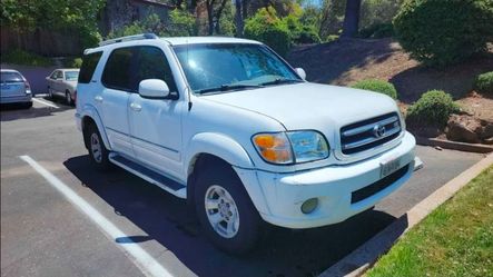 2003 Toyota Sequoia Limited 2WD