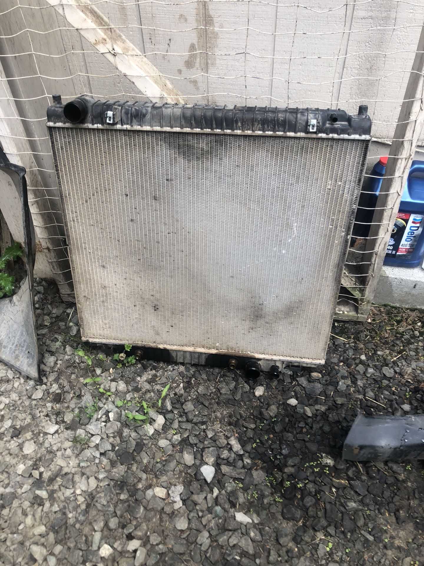Radiator 99-03 f350/250 powerstoke