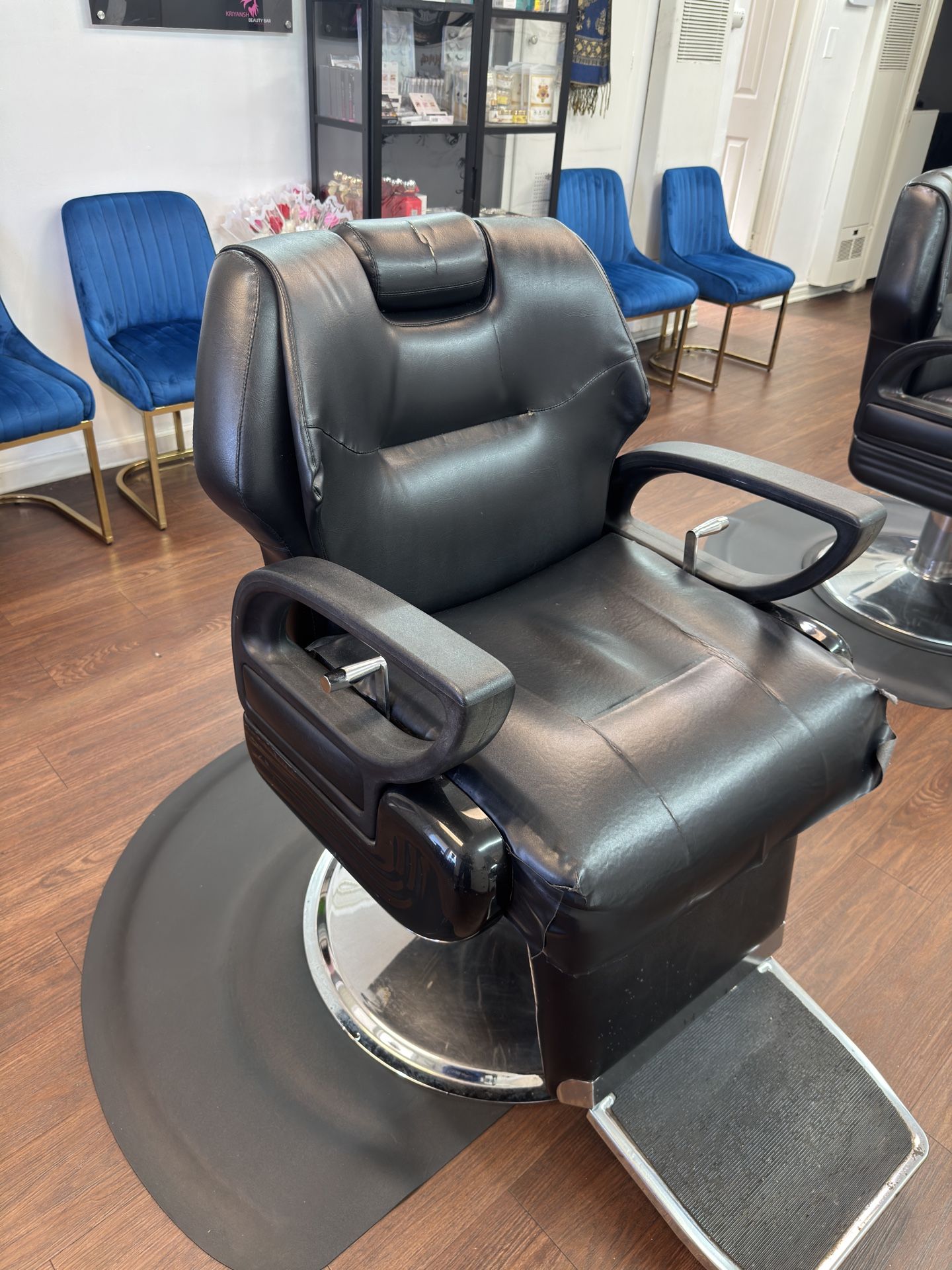 Barber chair