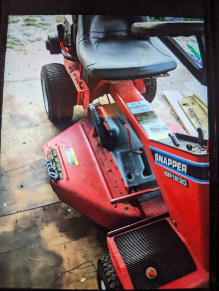 Snapper Riding Lawn Mower 30 In Starts And Cuts Good 450 Free Delivery  Local 