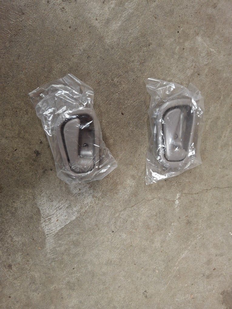 2000 Corolla Door Handles