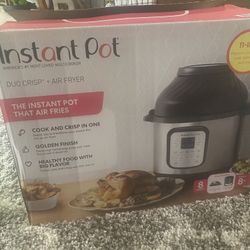 Instant Pot Duo Plus 8-qt. Multi-Use Pressure Cooke