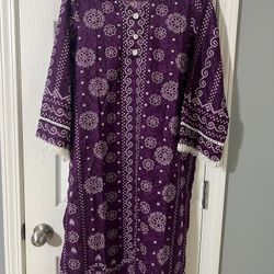 Three-Piece Pakistani Outfit