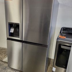 LG ThinQ Side By Side Refrigerator With Craft Ice Maker 27 Cubic Feet