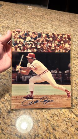 Autographed Pete Rose 8X10 photo