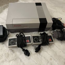Original Nintendo W/ Carry Case & 6 Games