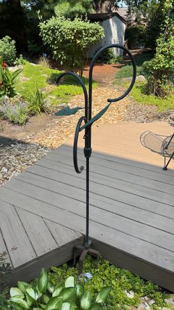 Garden sprinkler.
