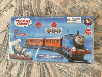 NEW Thomas and Friends Passenger Set