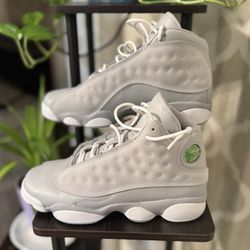 Jordan 13 Retro GG Wolf Grey/Deadly Pink – Size 6Y (w/Box)