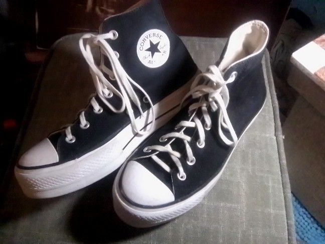 CONVERSE ALL-STAR BLACK SIZE 8