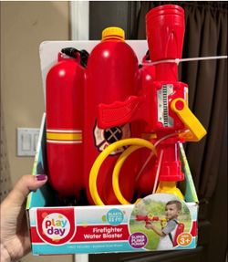 Firefighter water blaster toy