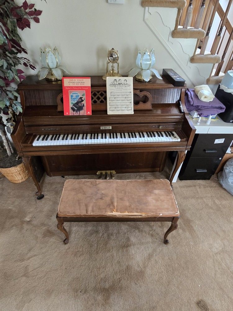 KIMBALL PIANO / BROWN