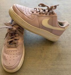 Nike Air Force 1