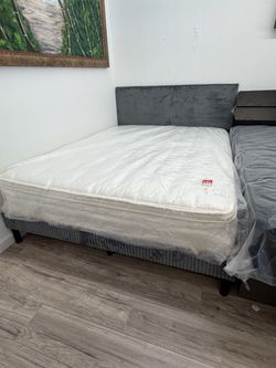 New ✨ 12” Queen Eurotop Mattress – Medium♥️ Firm Support ✨ Enjoy that perfect in-between feel: soft at the surface, supportive underneath. This mediu