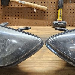 2016 Hyundai Elantra  Headlights 