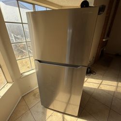 Insignia Fridge Almost New 