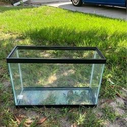 13 Gallon Fish Tank