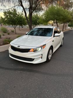2018 KIA Optima
