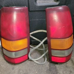 2000 Silverado Chevrolet Tail Lights Stock