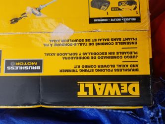 Dewalt Brushless Folding String Trimmer and Axial Blower Combo Kit 