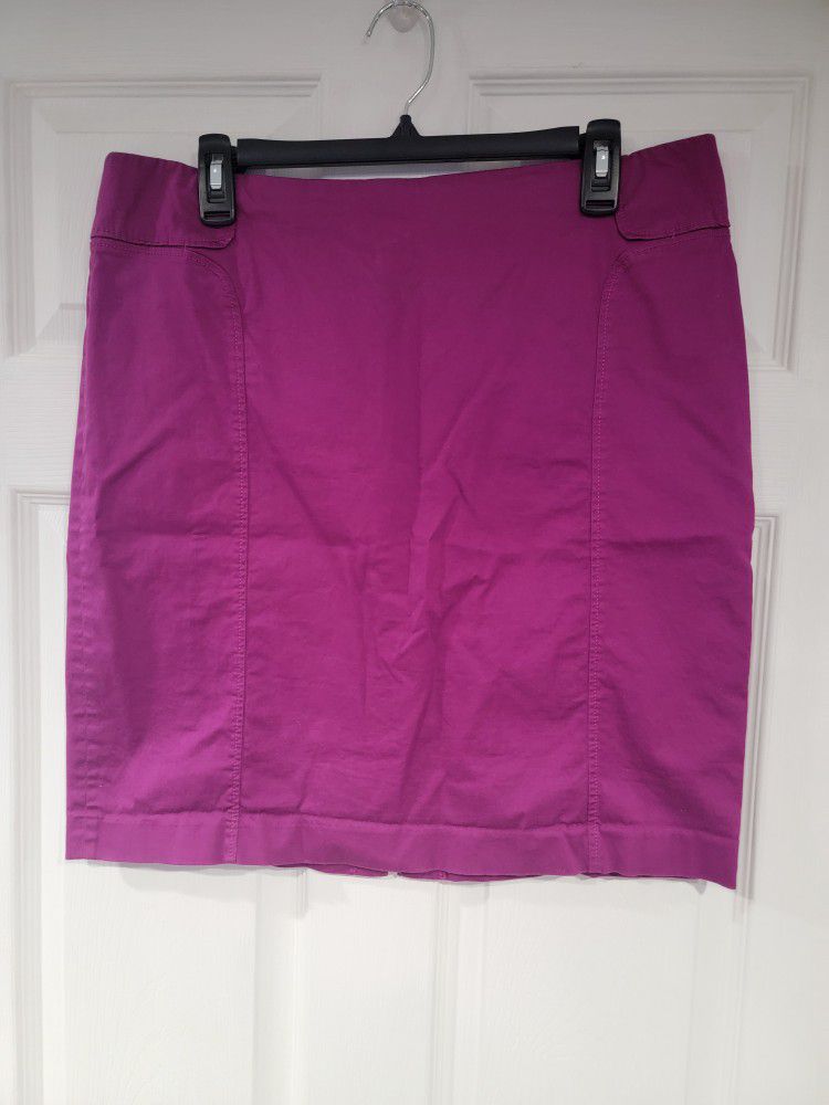New York & Co Skirt - Size 14, Fuschia, Straight, Back Zipper, Summer