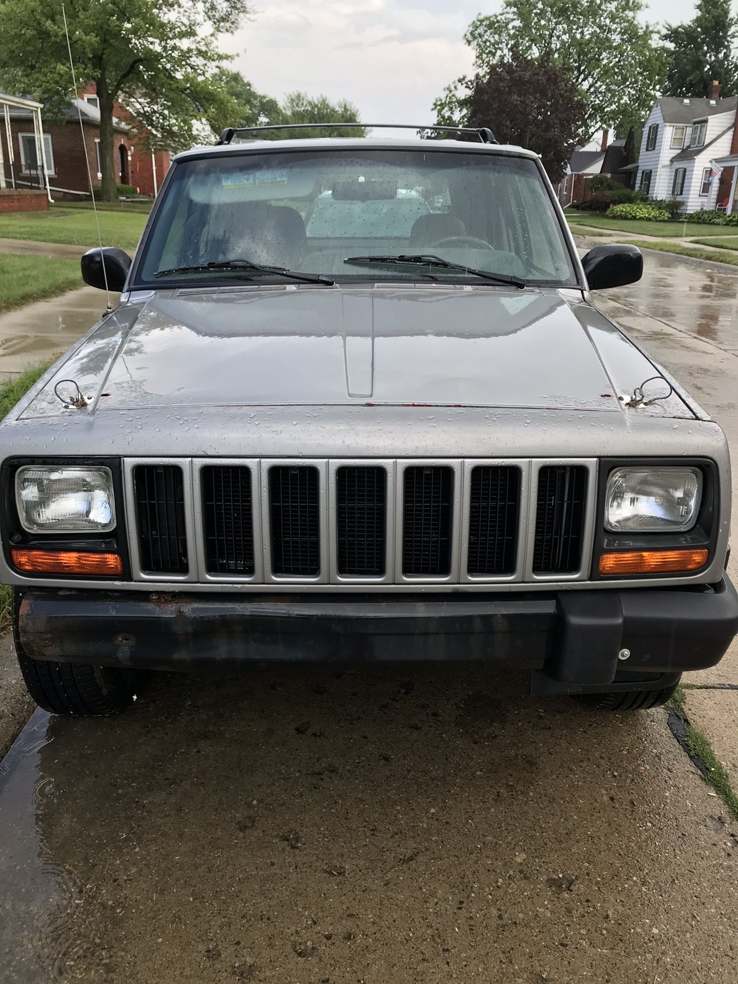 2000 Jeep Cherokee