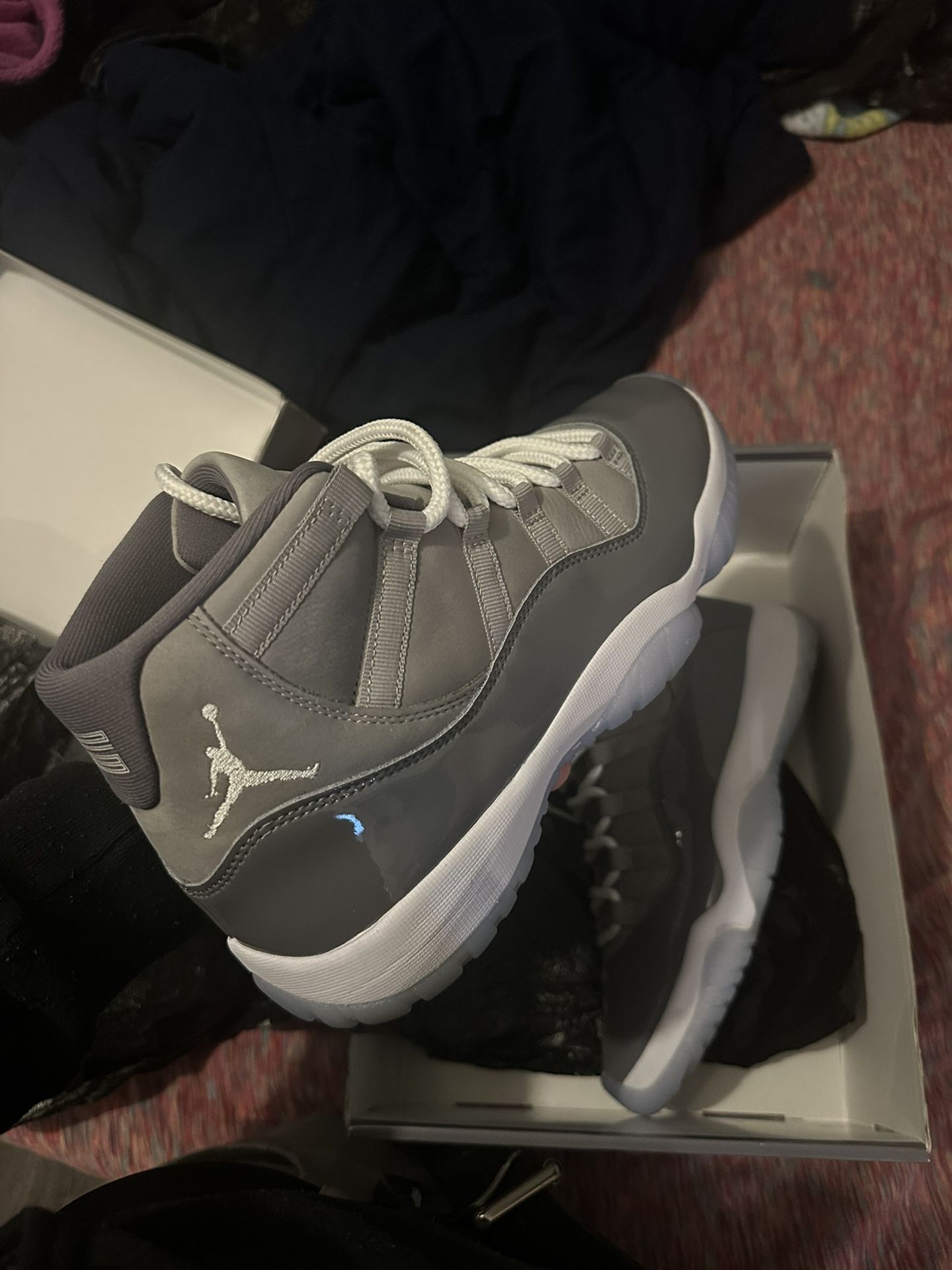 JORDAN COOL GREY 11s